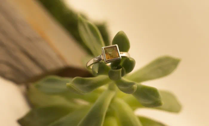 Modern Sol Citrine Ring