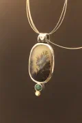 The Nerina Pendant
